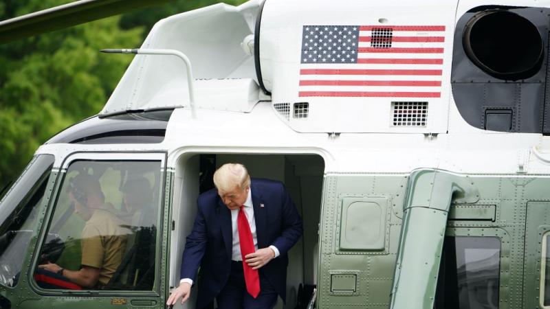 President Trump deboards Marine One