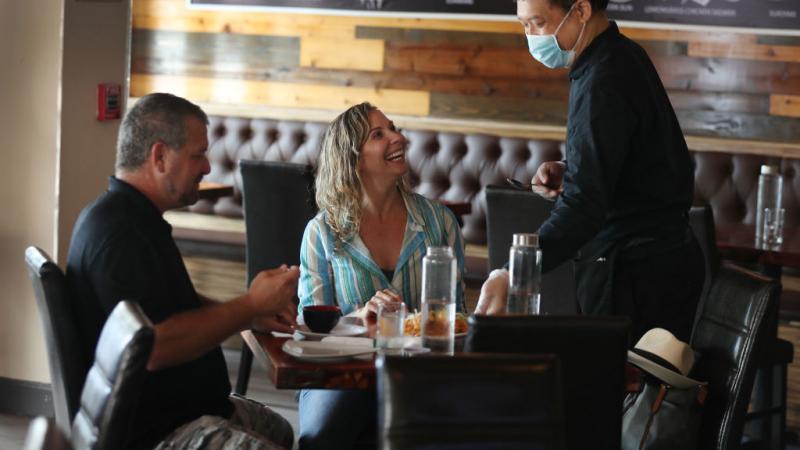 Restaurant-goers in Palm Beach, Florida