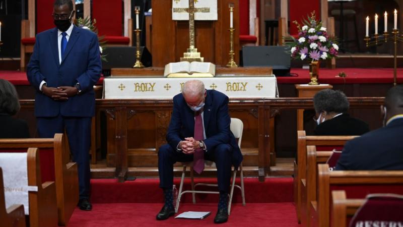 Biden prays
