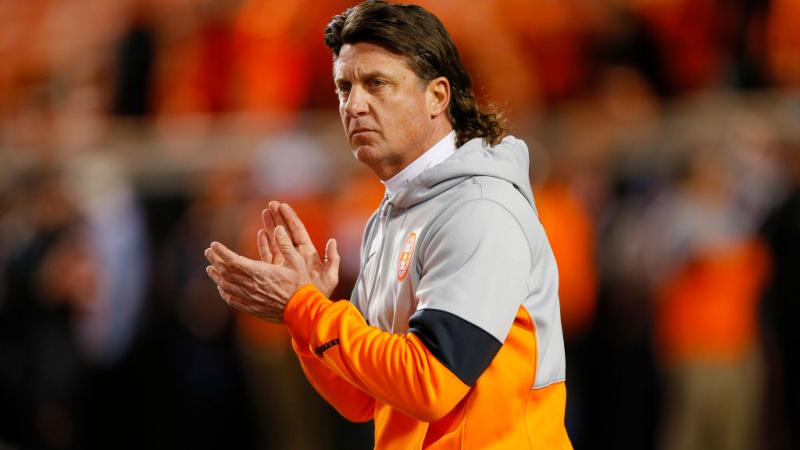 Oklahoma State head coach Mike Gundy in 2019