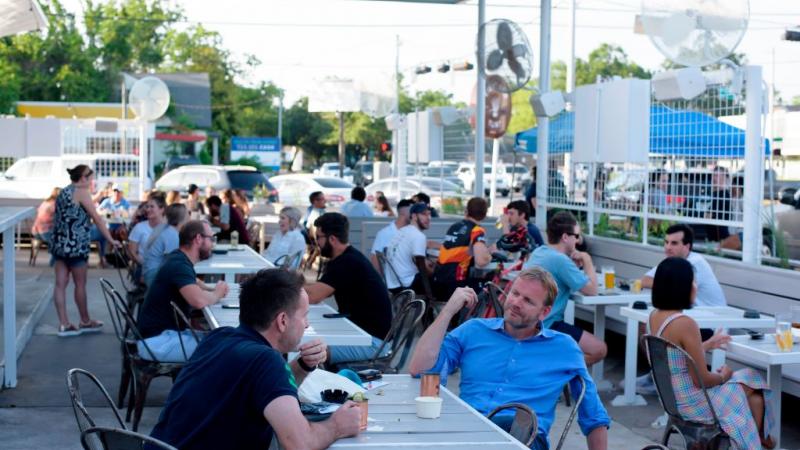 Diners at a Texas bar, May 22