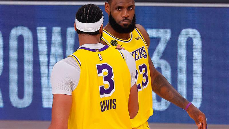 Lakers players LeBron James and Anthony Davis