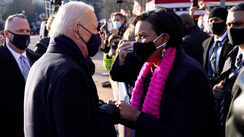 Bowser greets Biden at inaugural parade 