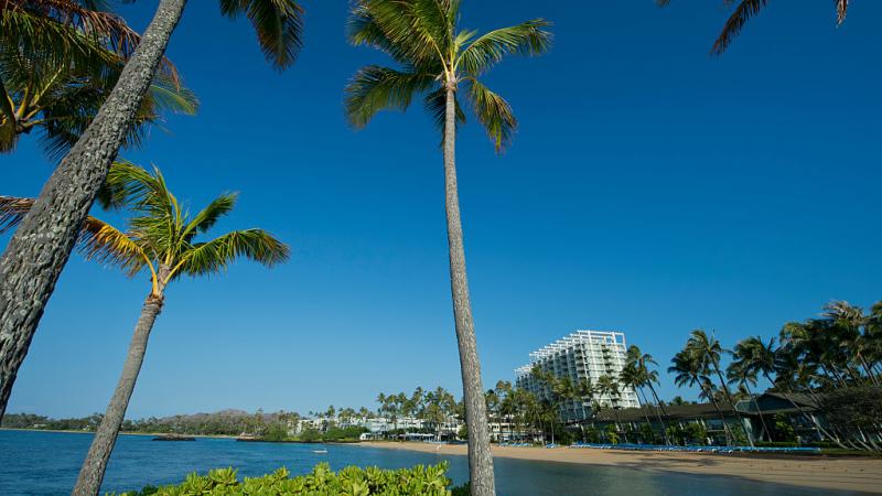 Beachside resort of Kahala Hotel in 2015