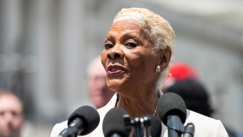 Dionne Warwick on Capitol Hill