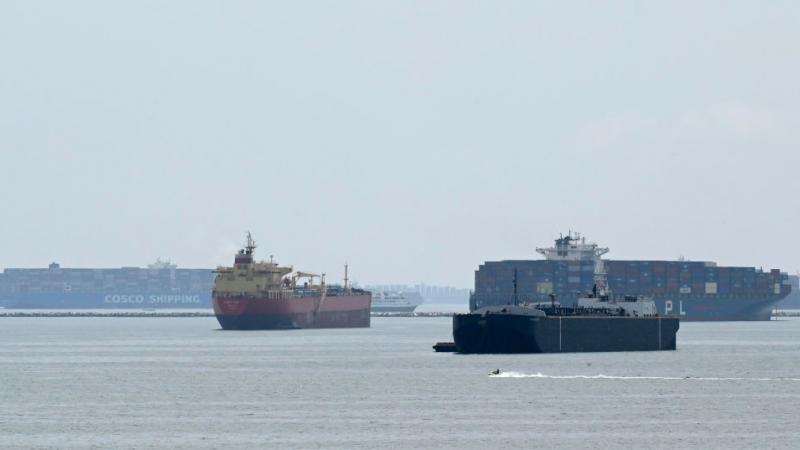 Cargo ship backlog