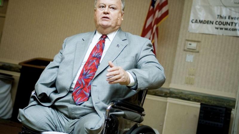 Max Cleland dies at 79