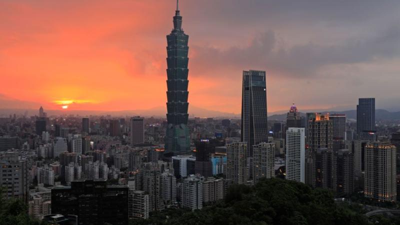 Sunset in Taepei, Taiwan