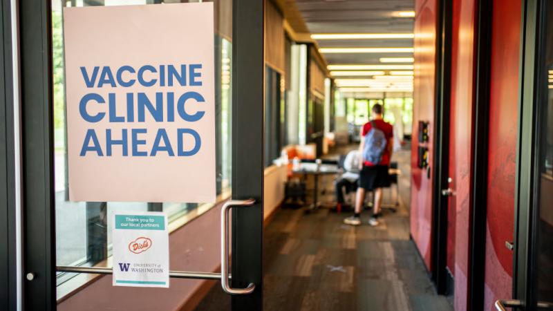 College COVID vaccine clinic