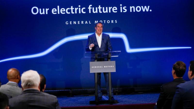 GM President Mark Reuss announces construction of the Cruise Origin, Mar. 2020