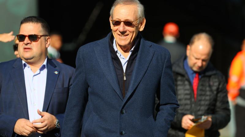 Miami Dolphins owner Stephen Ross, Nov. 2021