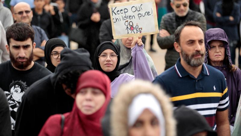 Christian, Muslim book protesters, Dearborn, Mich., Sept. 25, 2022