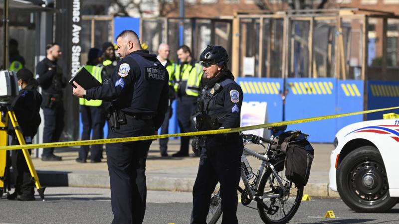 DC police officers, Potomac Avenue Metro, Feb. 1, 2023
