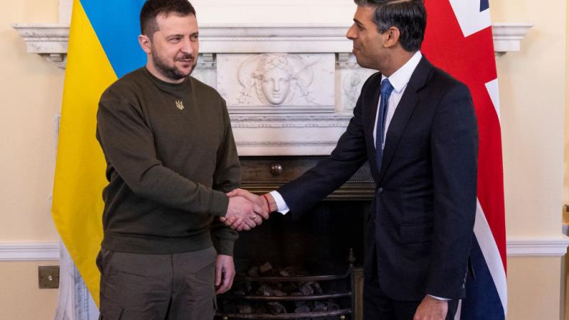 Ukranian president surprise visit to the U.K