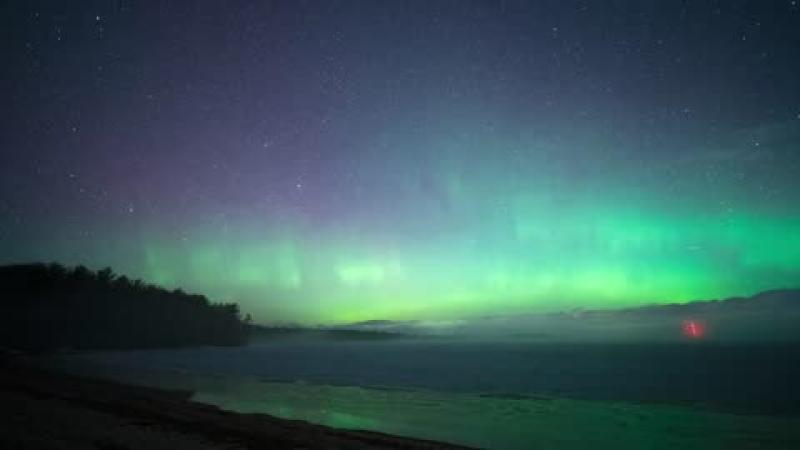 northern lights aurora borealis shines in Maine