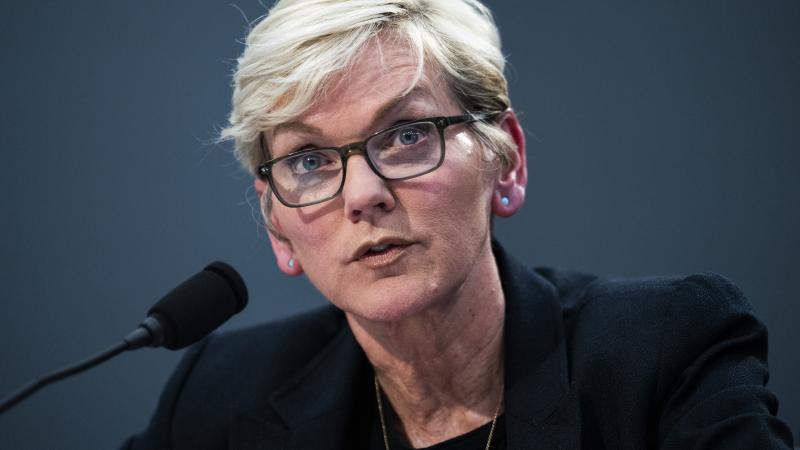 DOE Sec. Jennifer Granholm