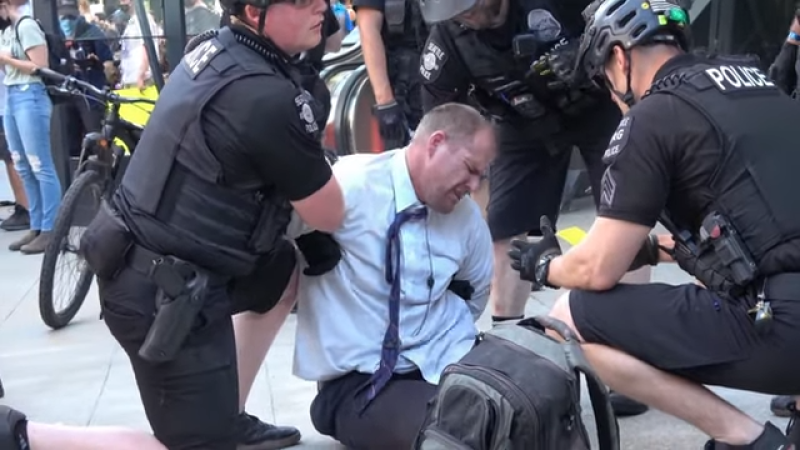 Street preacher Matthew Meinecke arrested for reading Bible at Seattle abortion rights protest against Dobbs decision