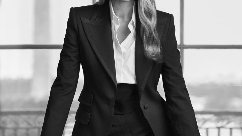 Melania Trump White House portrait