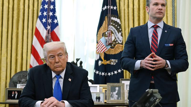 Trump Hegseth