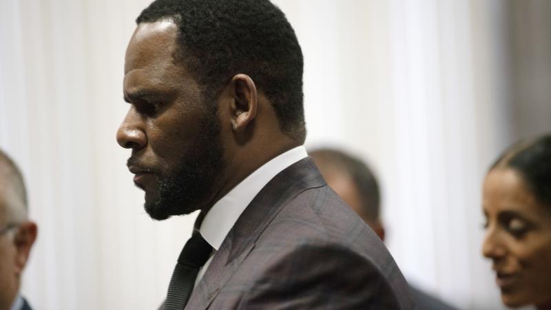 R Kelly Returns To Court For Hearing On Aggravated Sexual Abuse Charges