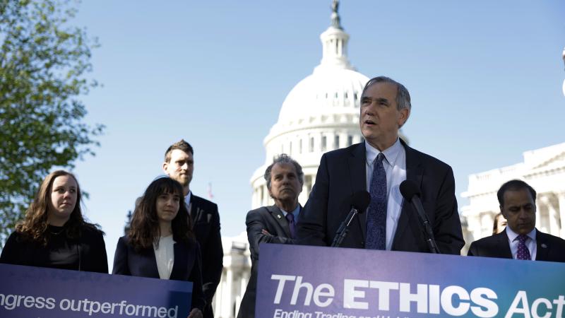 Congress on stock trading