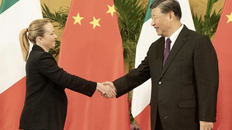 Italy's Giorgia Meloni and China's Xi Jinping meet in 2022