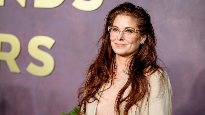 Debra Messing
