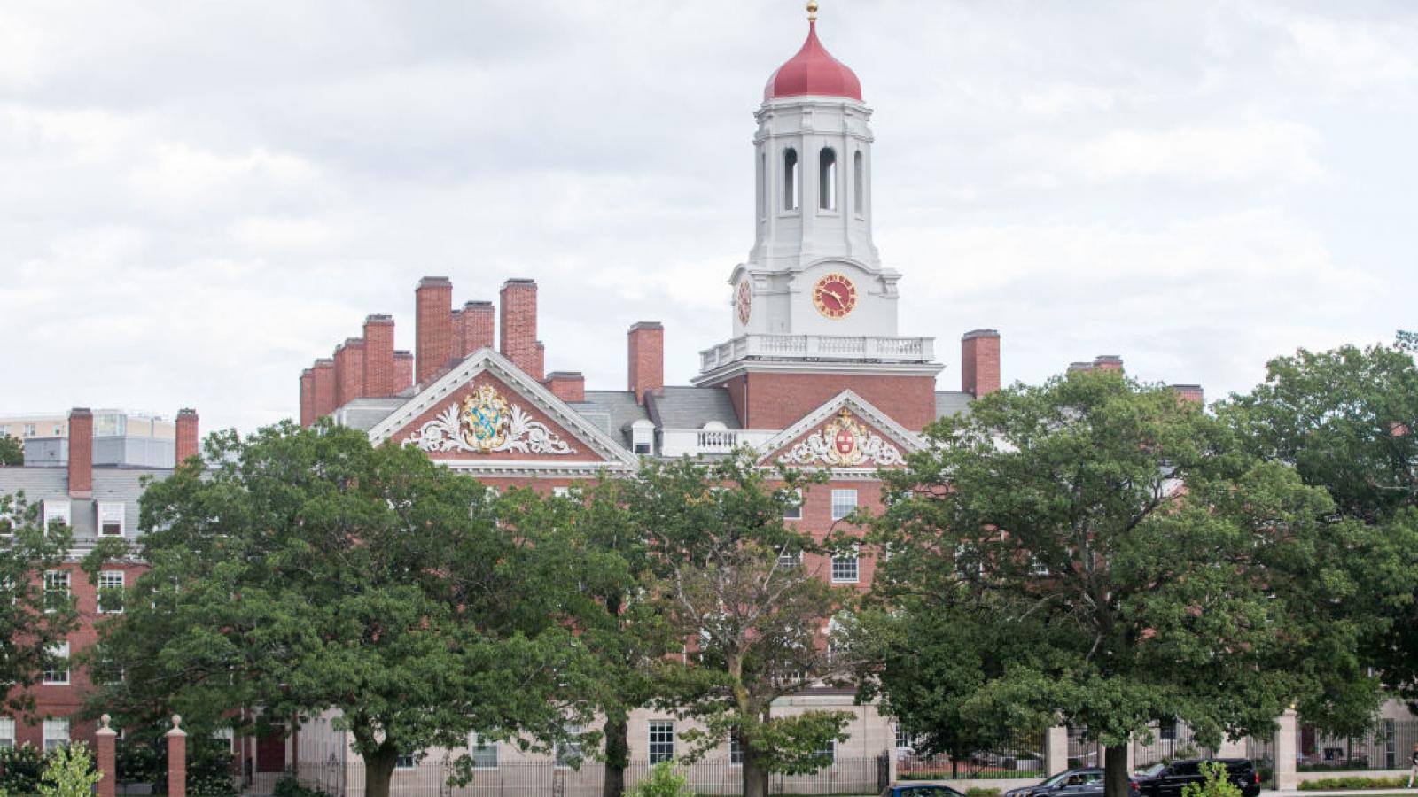 Harvard University building
