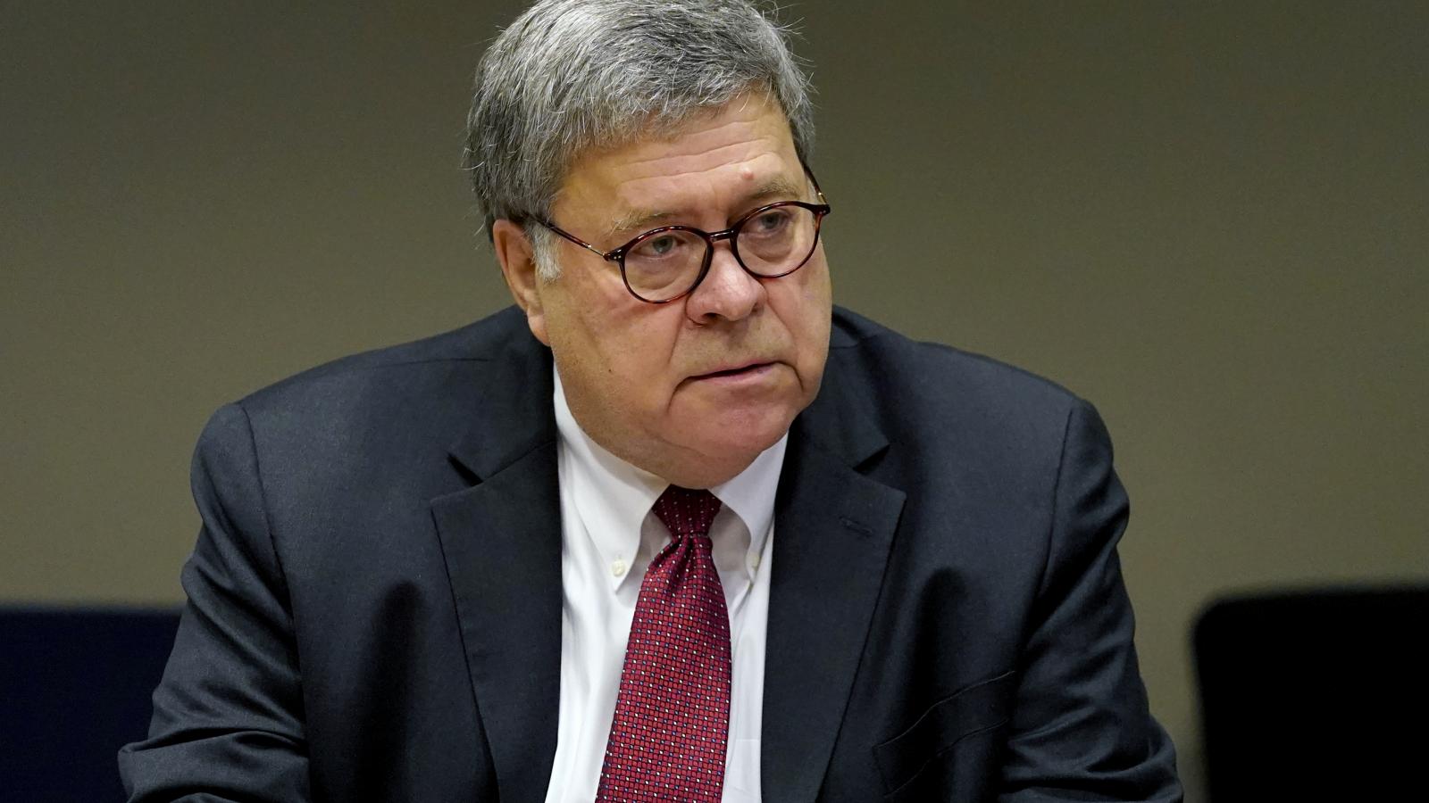 U.S. Attorney General William Barr meets with members of the St. Louis Police Department during a round table discussion on Operation Legend on October 15, 2020 in St Louis, Missouri.