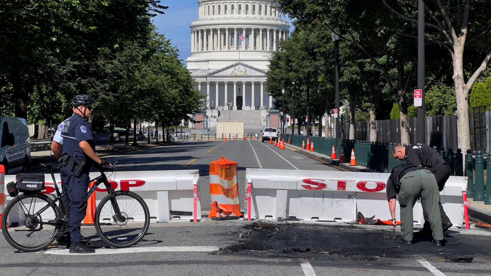 Capitol Police officers, Washington, D.C., Aug. 14, 2022